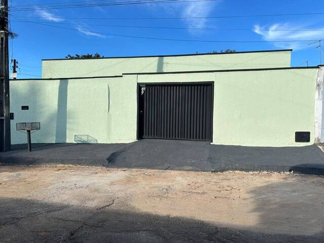 #15 - Casa para Venda em Inhumas - GO