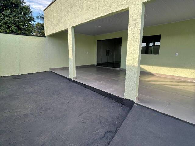 #15 - Casa para Venda em Inhumas - GO